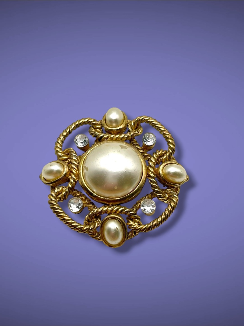 Beautiful Vintage Gold Tone Faux Pearl & Rhinestone Maltese Cross Brooch Pin